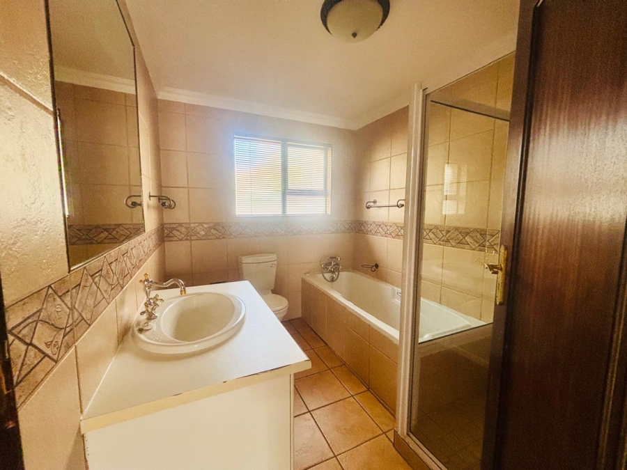 3 Bedroom Property for Sale in Dan Pienaar Free State